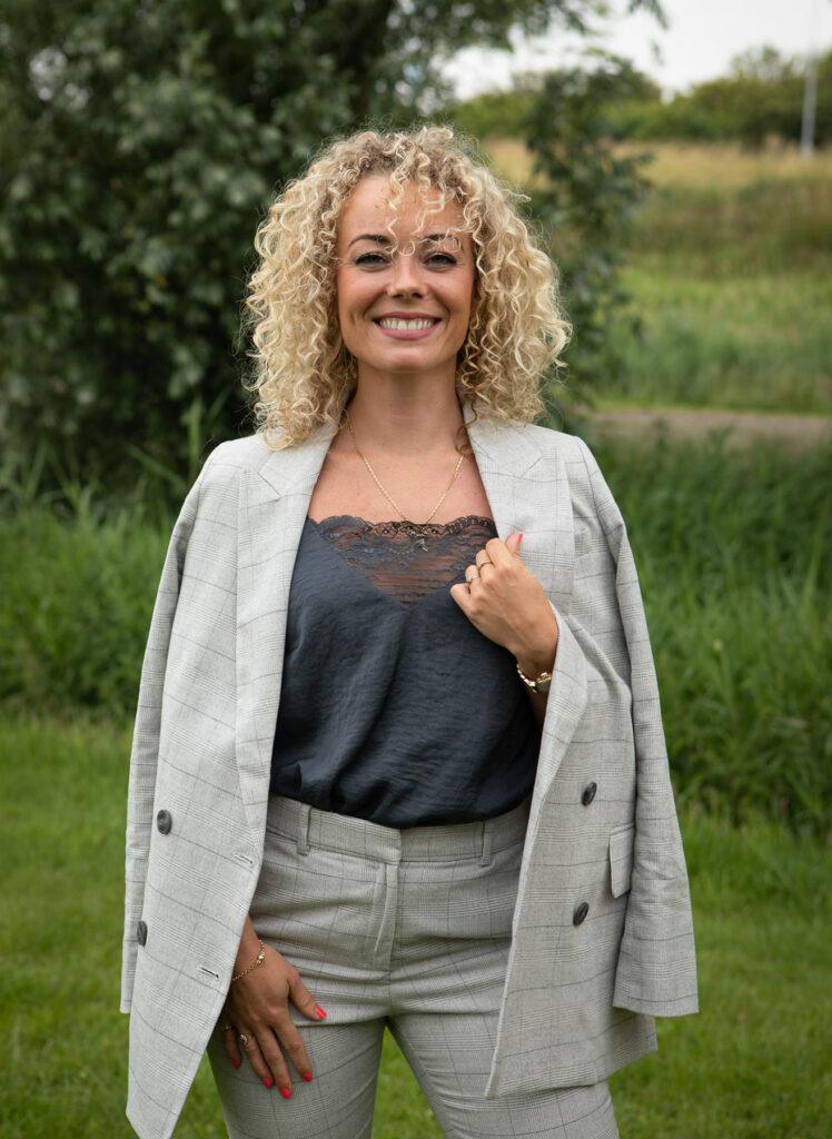 Annemarie-Timmer-Zakelijke-Fotografie-Headshot-Fotografie-12